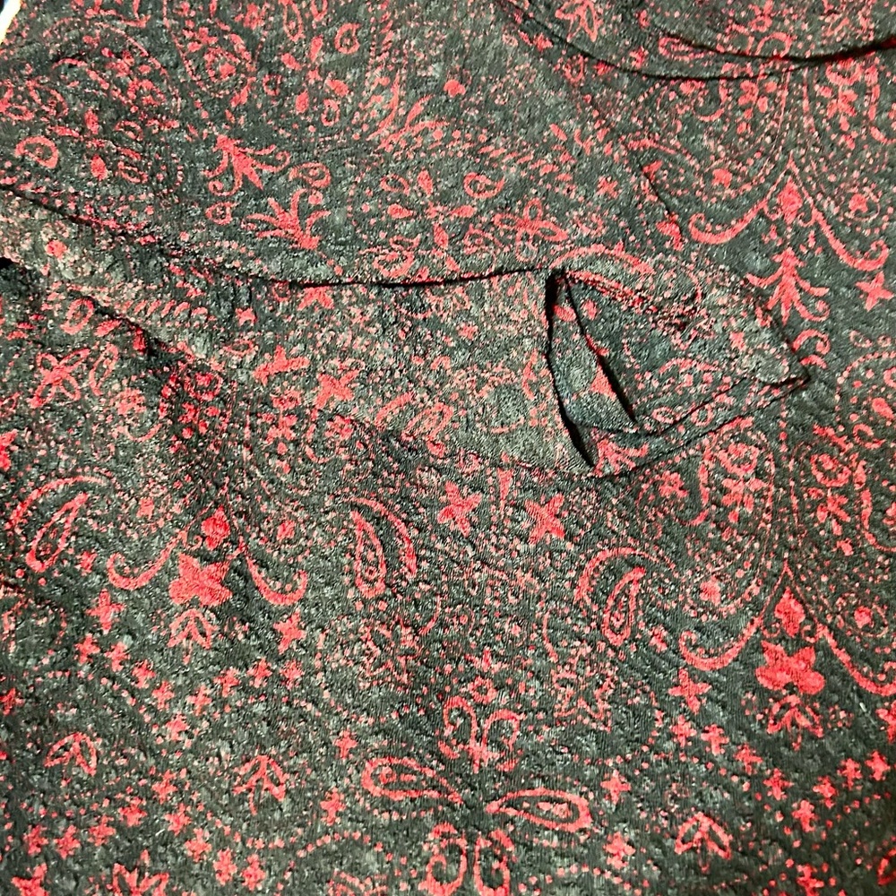 Cowl neck 3/4 sleeves 5x. Catherines.  Only worn a couple of times.